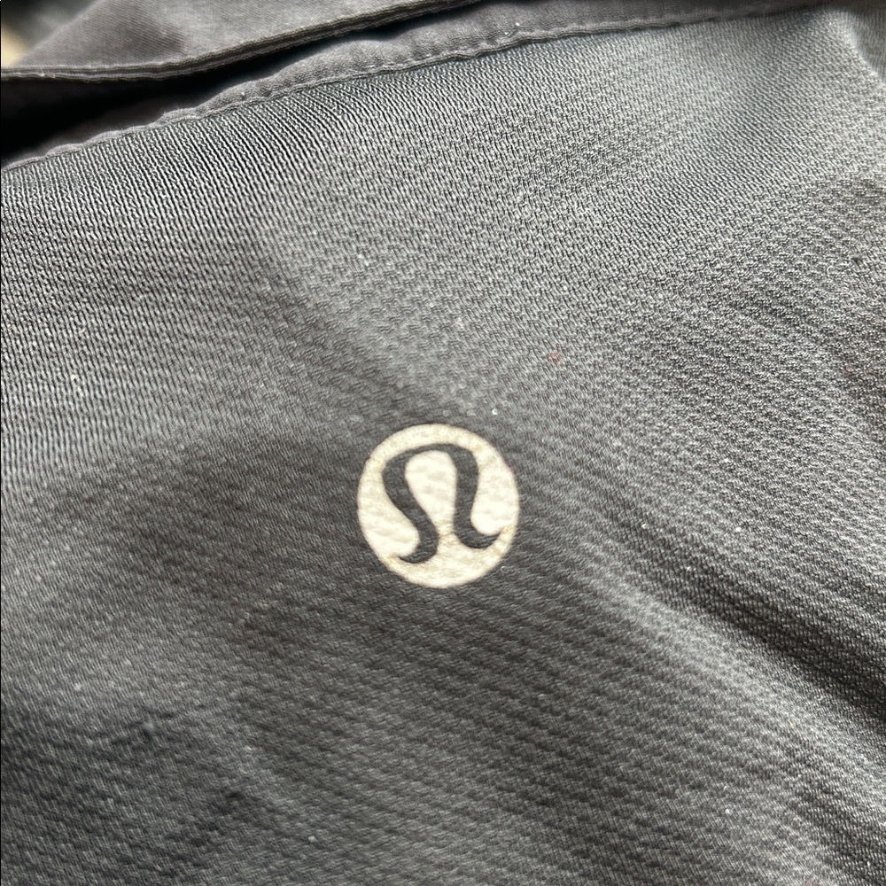 Lululemon Mens Performance Polo Shirt Gray Black Lightweight - Picture 2 of 9
